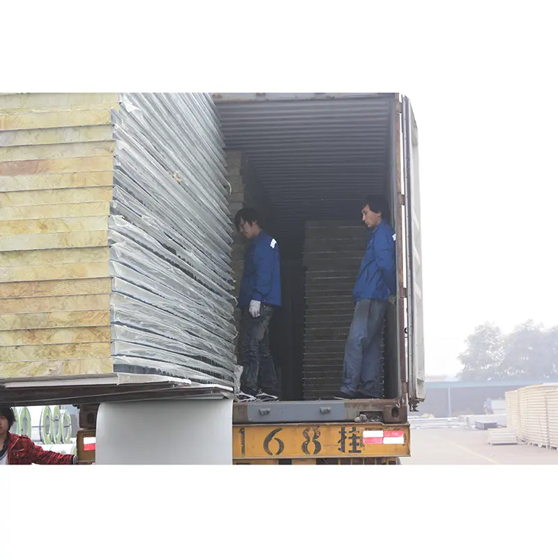 Panel Komposit Bulu Batu